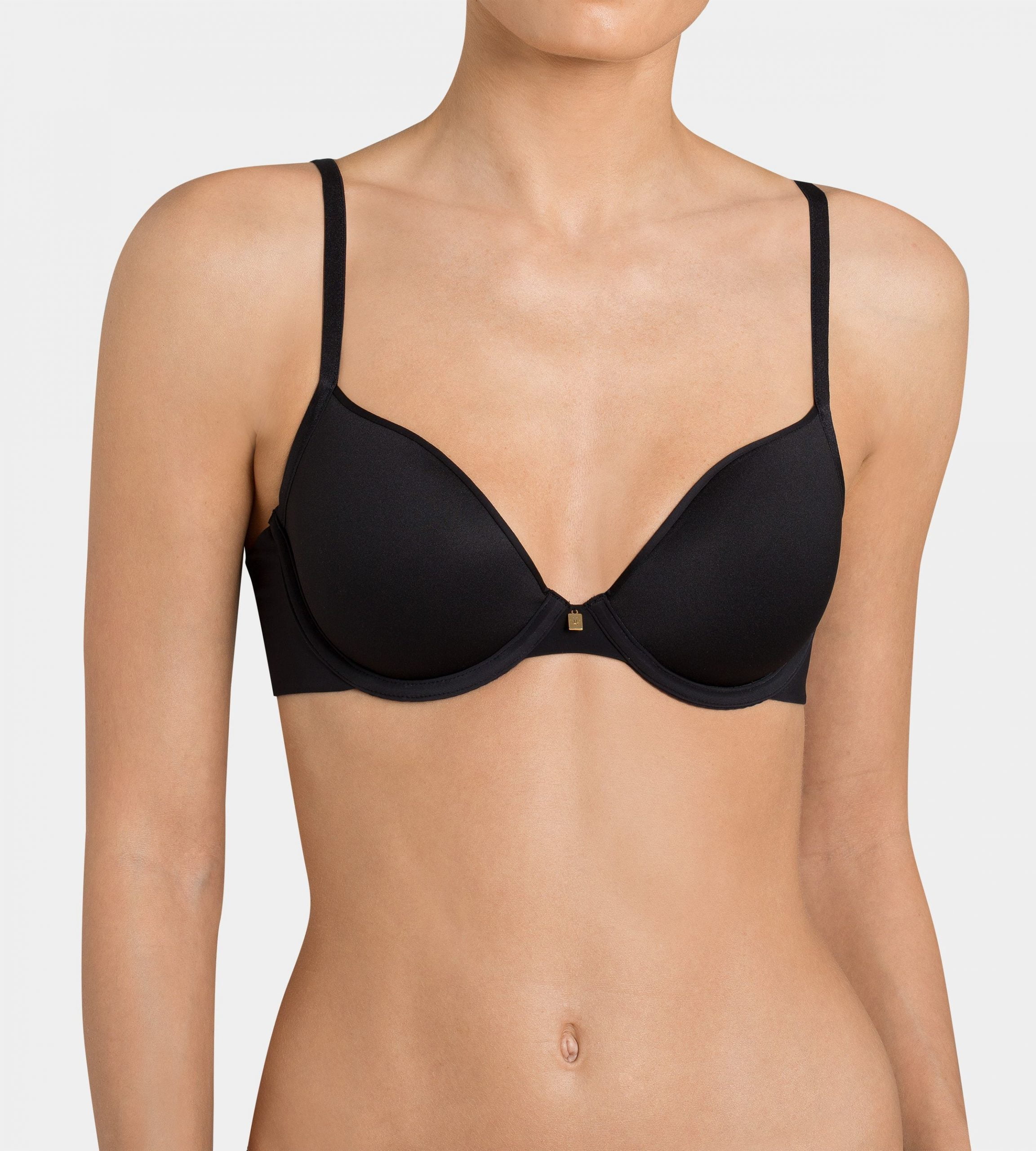 School education hospital efficiency TRIUMPH BODY MAKE-UP ESSENTIALS WHP Sutien cu burete aerat Negru - Triumph Store School education hospital efficiency TRIUMPH BODY MAKE-UP ESSENTIALS WHP Sutien cu burete aerat Negru - Triumph Store