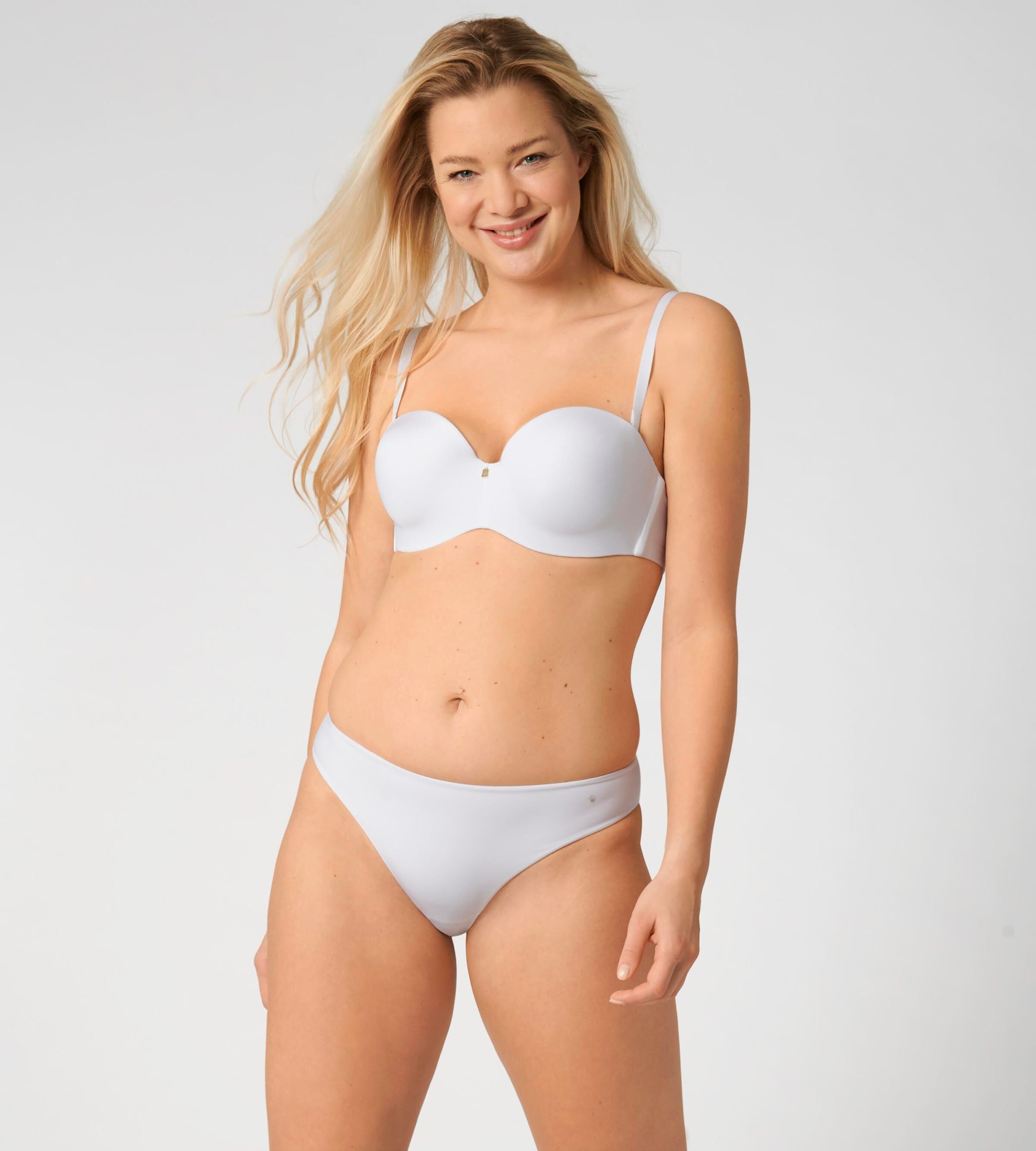 Triumph body make-up essentials wdp sutien cu bretele detasabile alb
