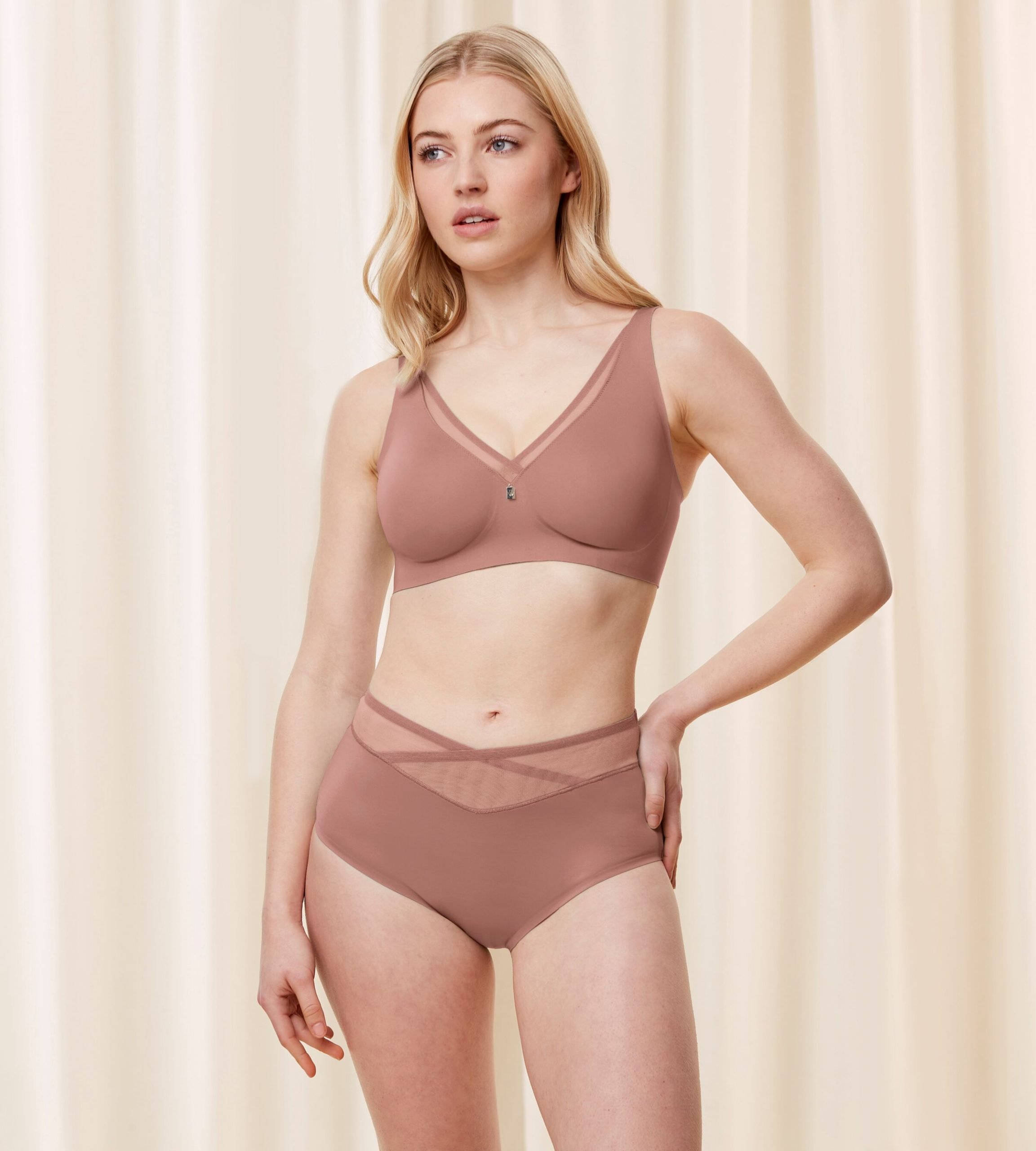 TRIUMPH TRUE SHAPE SENSATION N01 Sutien fara armatura nude